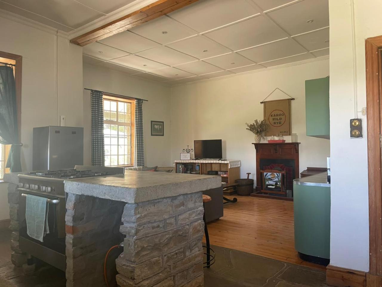 Die Prokureurshuis Sutherland Esterno foto